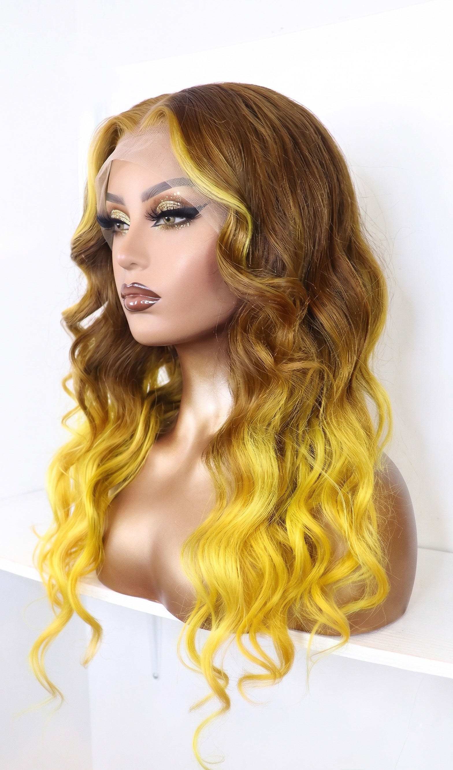 GOLDEN GLO