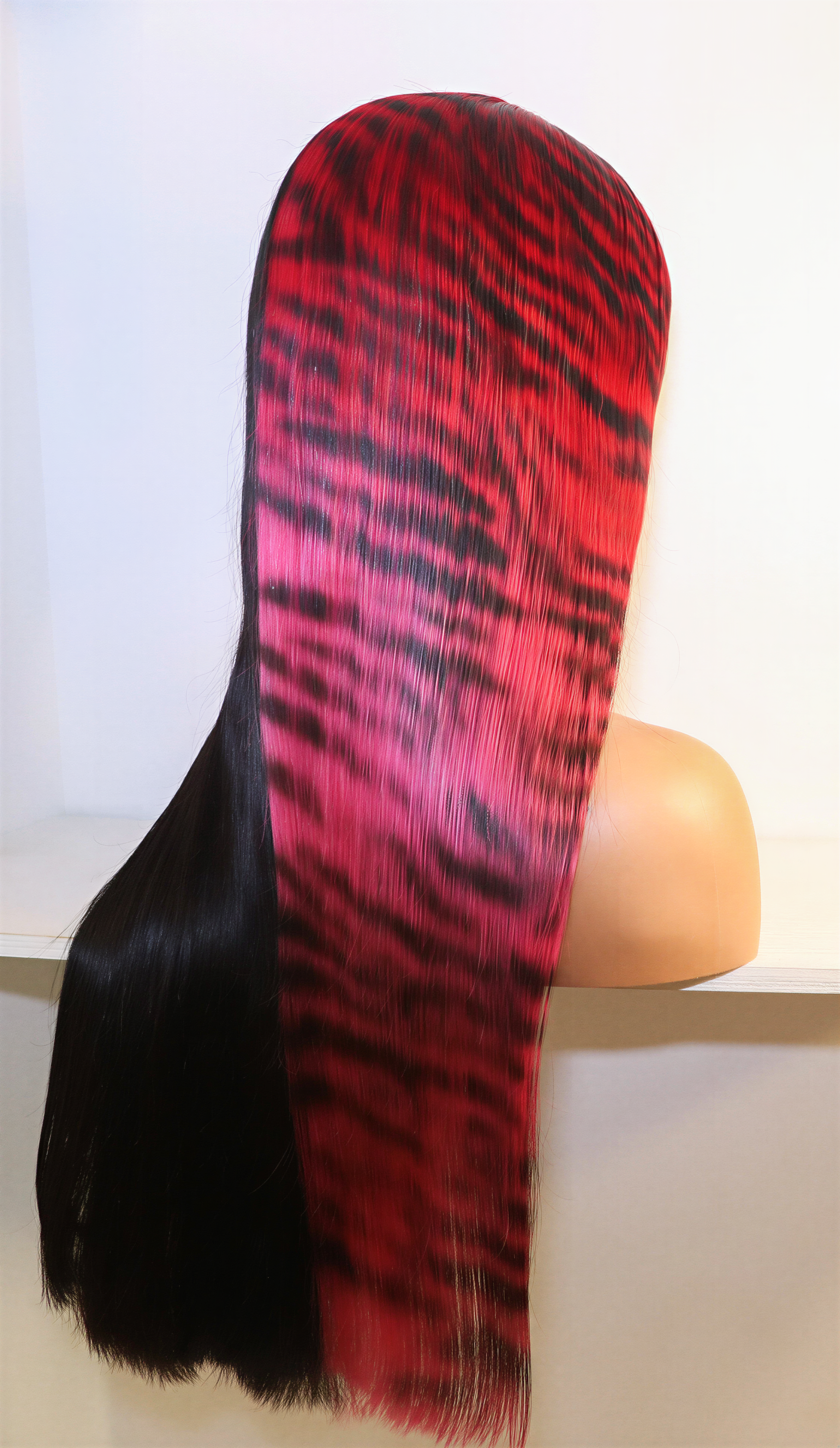 VELVET SPLIT